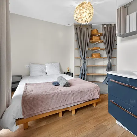 Le Nid De La Pomme *